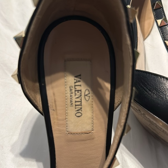 Valentino Rockstud Leather Sandles 8 1/2 - Picture 5 of 7